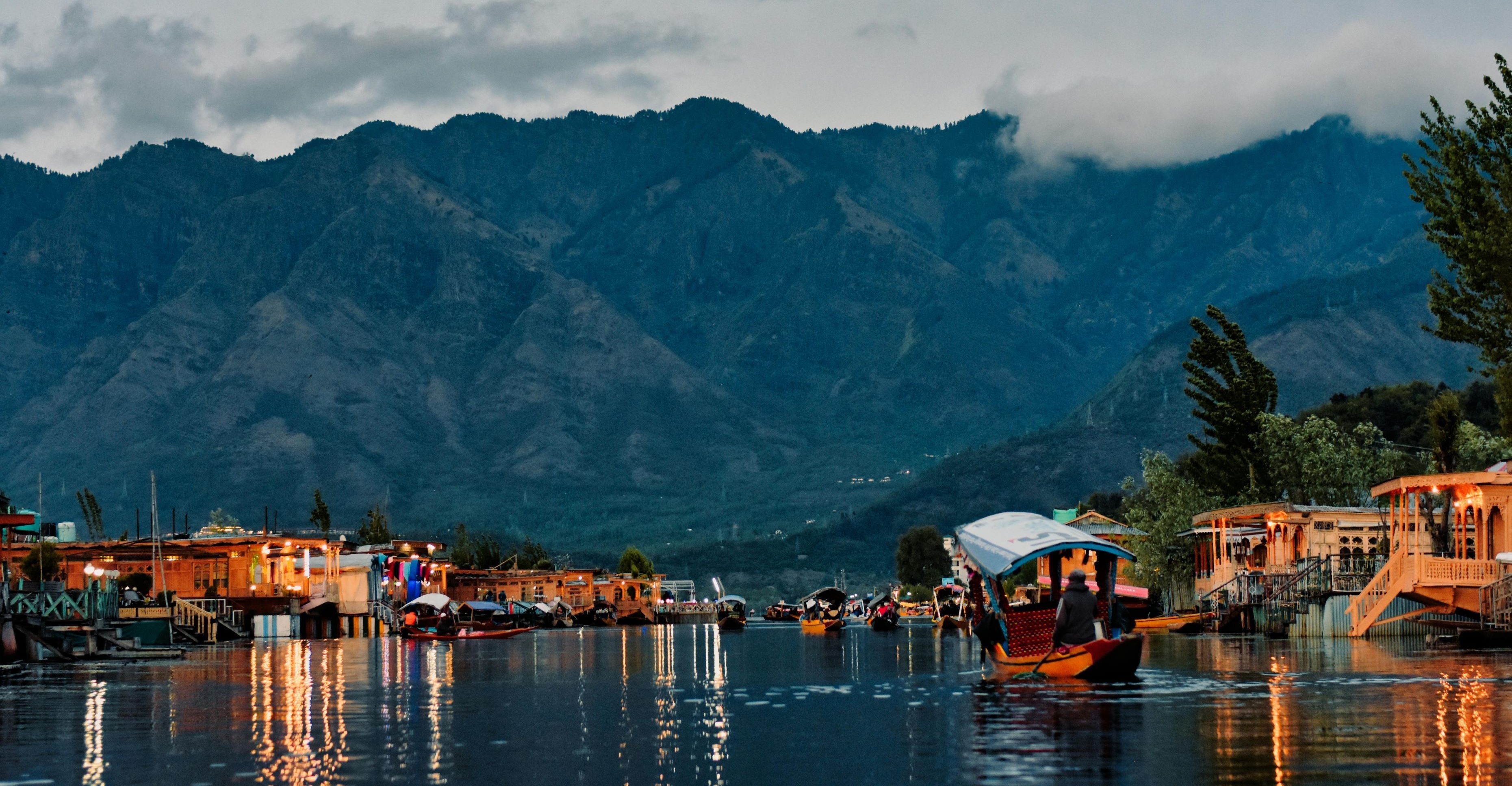Dal Lake